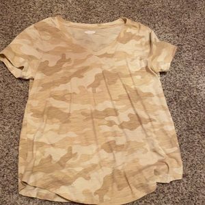 Cream camouflage V-neck shirt